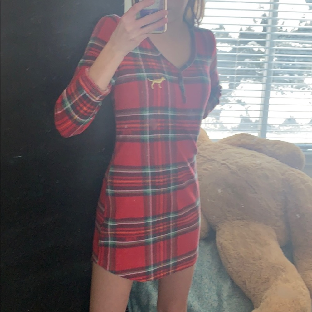 Pink Victoria’s Secret sleepwear